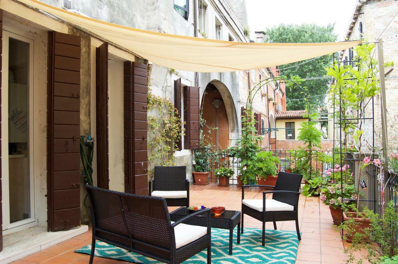 Marinaressa Biennale Terrazza Apartment Venice Exterior photo