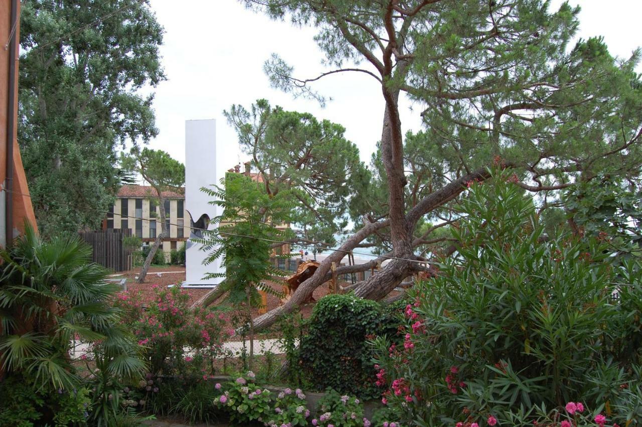 Marinaressa Biennale Terrazza Apartment Venice Exterior photo